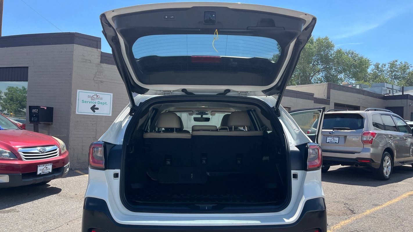 Used 2020 Subaru Outback Limited AWD/4WD image 24
