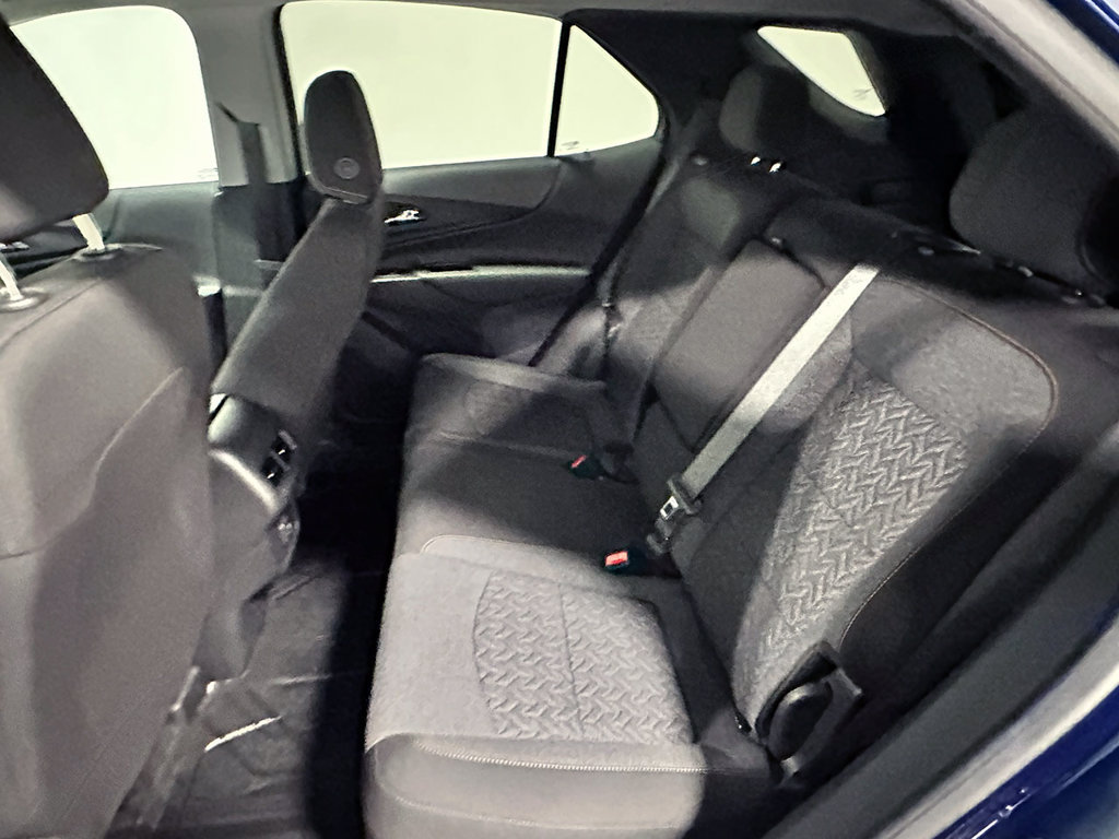 Used 2023 Chevrolet Equinox LT AWD/4WD image 19