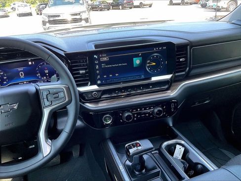 Used 2023 Chevrolet Silverado 1500 RST AWD/4WD image 18