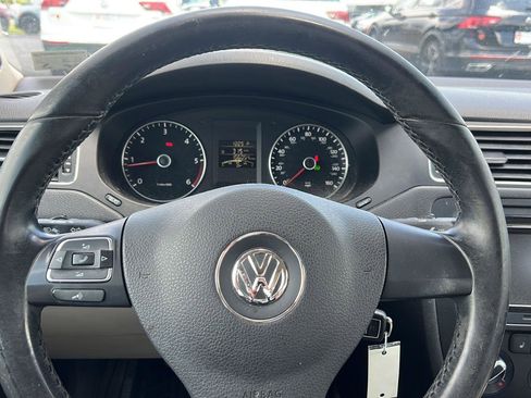 Used 2013 Volkswagen Jetta TDI FWD image 10