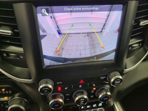 Used 2021 RAM 1500 Big Horn image 21