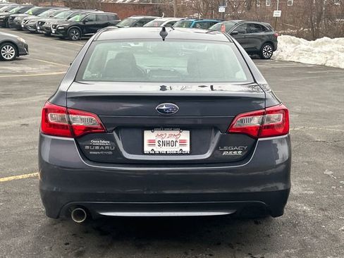 Used 2017 Subaru Legacy 2.5i Premium image 5
