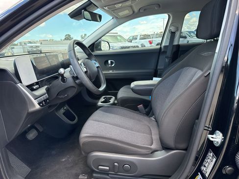 Used 2024 Hyundai Ioniq 5 SEL image 5