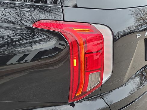 Used 2021 Hyundai Palisade Calligraphy w/ Cargo Package image 36