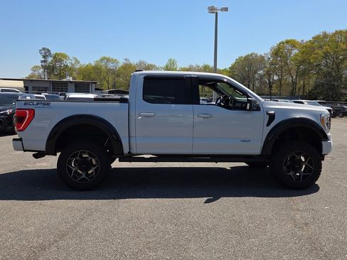 Used 2022 Ford F150 XLT w/ Equipment Group 302A High image 11