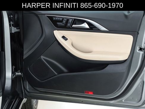 Used 2018 INFINITI QX30 AWD image 31