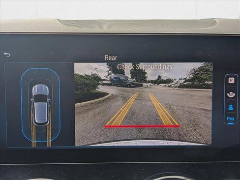 New 2025 Mercedes-Benz GLA 250 image 10