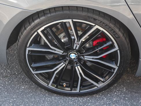 Used 2023 BMW M550i xDrive w/ Executive Package AWD/4WD image 8