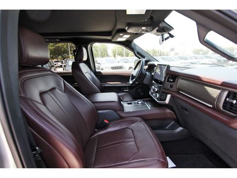 Certified 2024 Ford Expedition Max Limited RWD image 26