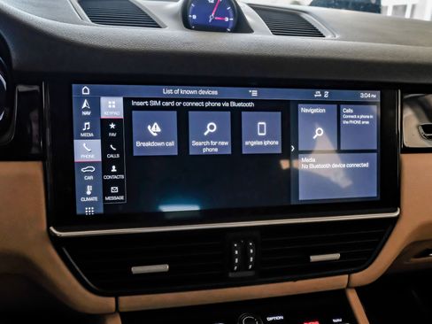 Used 2019 Porsche Cayenne AWD/4WD image 26