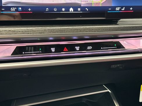 New 2026 BMW i7 eDrive50 w/ M Sport Package image 19