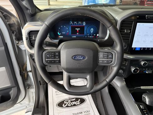 Used 2025 Ford F150 Lariat w/ Equipment Group 501A Mid AWD/4WD image 10