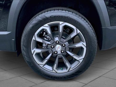 New 2026 GMC Terrain Elevation w/ Elevation Premium Package image 11