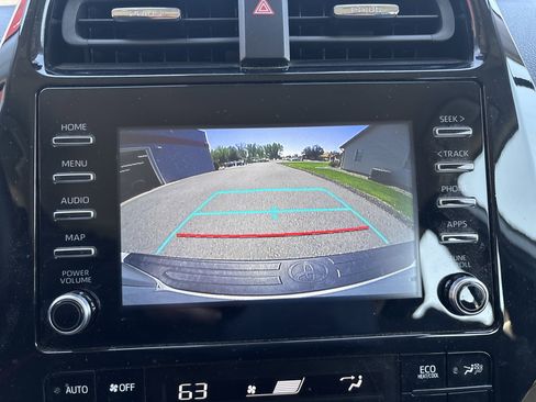 Used 2020 Toyota Prius XLE w/ Advanced Technology Package AWD/4WD image 26