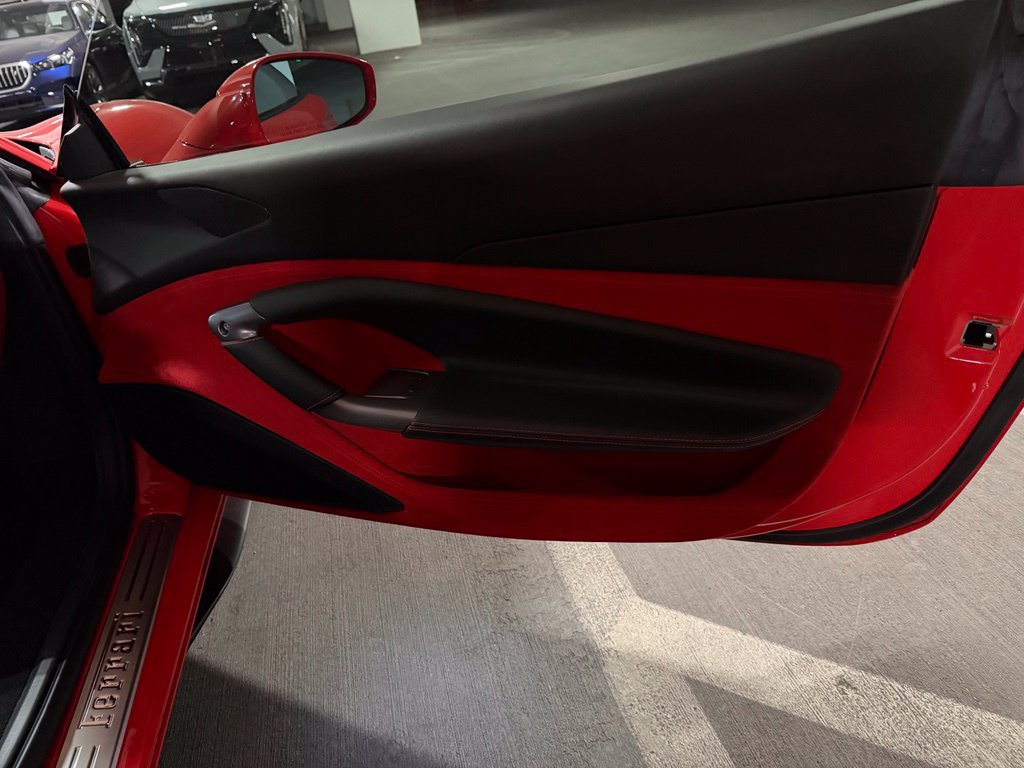 Used 2020 Ferrari F8 Tributo RWD image 24