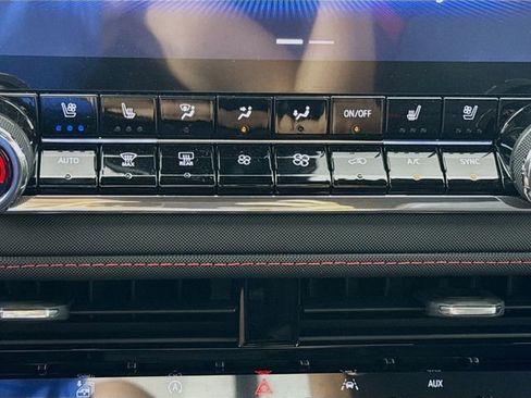 New 2025 Chevrolet Colorado Z71 w/ Z71 Convenience Package 2 image 22