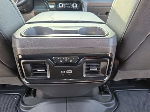 Used 2025 GMC Sierra 1500 AT4 w/ AT4 Premium Package AWD/4WD image 18