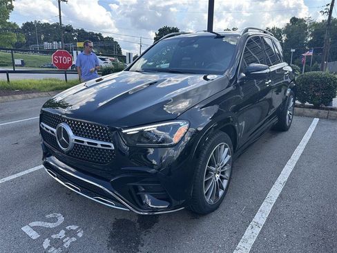 Used 2024 Mercedes-Benz GLE 450 4MATIC image 5