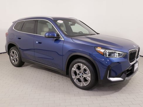 Used 2023 BMW X1 xDrive28i w/ Convenience Package AWD/4WD image 7