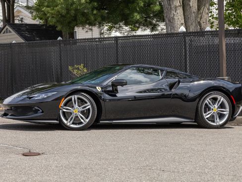 Used 2024 Ferrari 296 GTB RWD image 8