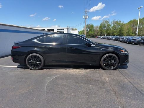 Used 2025 Lexus ES 300h F Sport w/ Accessory Package (Z1) image 6
