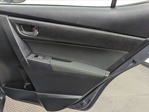 Used 2019 Toyota Corolla LE FWD image 19