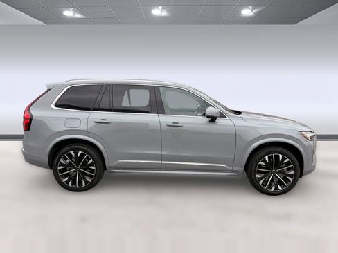 New 2026 Volvo XC90 T8 Ultra w/ Protection Package Premier image 8