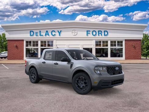 New 2026 Ford Maverick XLT w/ XLT Luxury Package AWD/4WD image 7