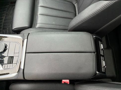 Used 2020 BMW X5 xDrive40i w/ Convenience Package image 39