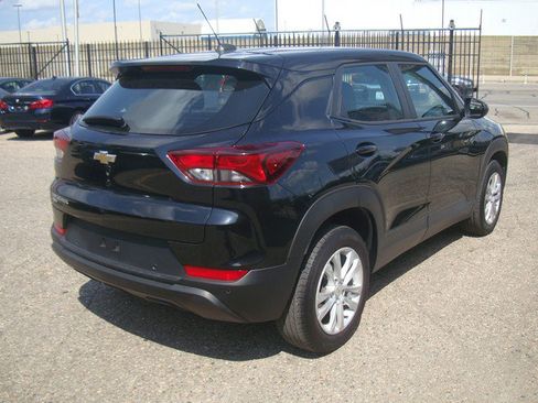 Used 2021 Chevrolet TrailBlazer LS AWD/4WD image 5