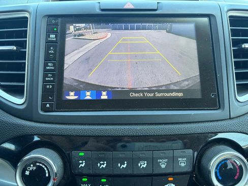 Used 2015 Honda CR-V EX image 16