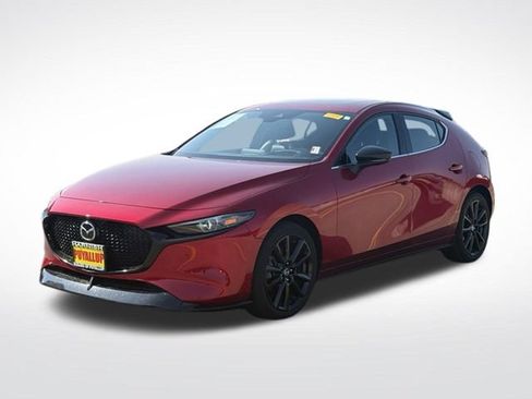 Used 2021 MAZDA MAZDA3 Hatchback w/Premium Plus Pkg AWD/4WD image 4