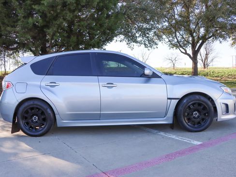 Used 2014 Subaru Impreza WRX Hatchback AWD/4WD image 8