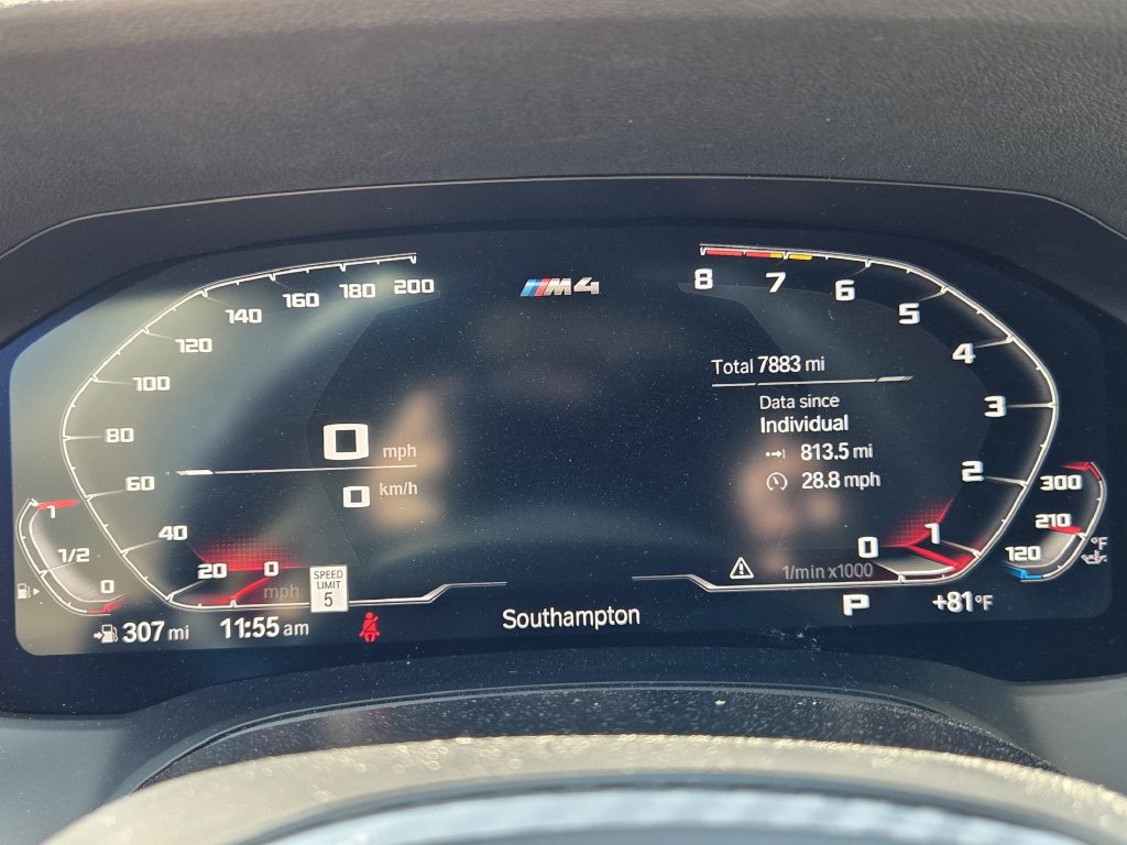 Used 2022 BMW M4 xDrive Competition w/ M Carbon Exterior Package AWD/4WD image 2