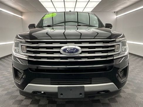 Used 2019 Ford Expedition Max XLT image 2
