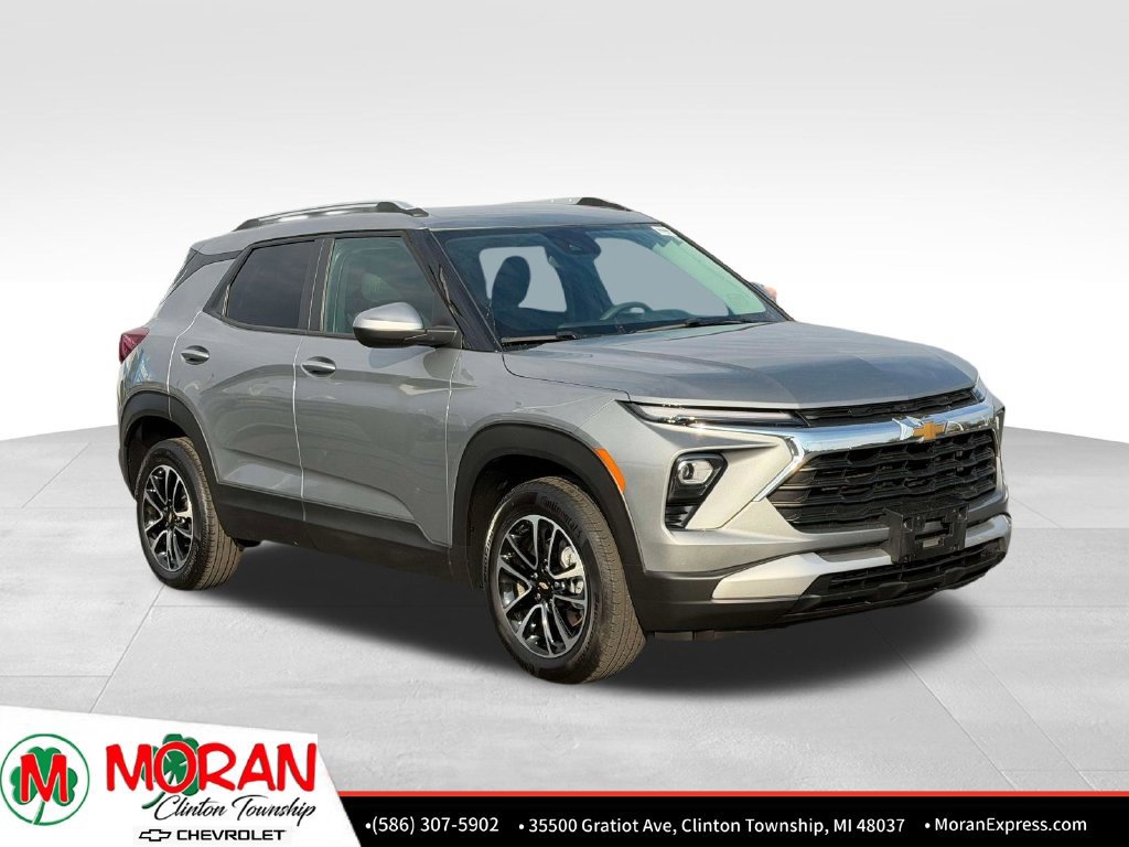 Used 2025 Chevrolet TrailBlazer LT AWD/4WD image 8