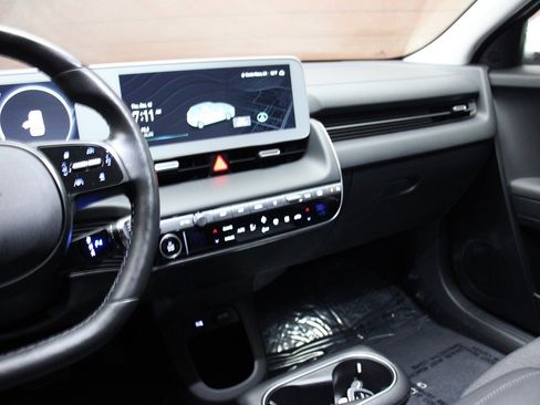 Used 2024 Hyundai Ioniq 5 SEL image 32