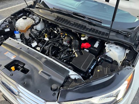 Used 2021 Ford Edge SEL w/ Convenience Package image 54