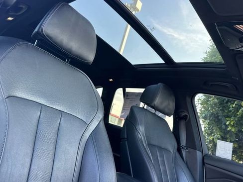 Used 2020 BMW X5 M50i w/ Premium Package image 23
