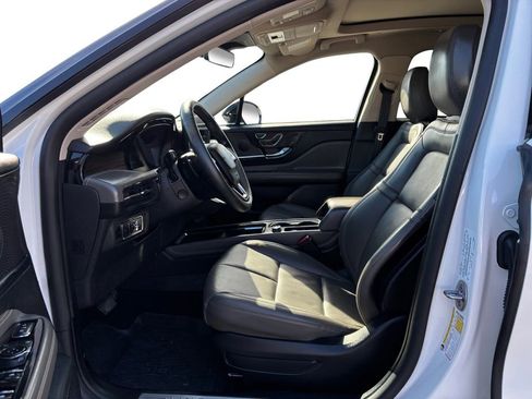 Certified 2024 Lincoln Corsair Reserve w/ Equipment Group 201A image 14