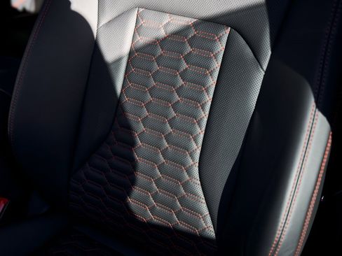 Used 2021 Lamborghini Urus image 45