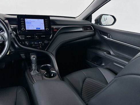 Certified 2024 Toyota Camry SE FWD image 22