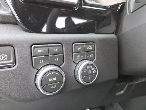 New 2026 GMC Sierra 1500 Elevation w/ Elevation Premium Package image 8