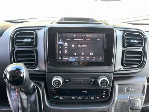 Used 2023 RAM ProMaster 2500 image 17