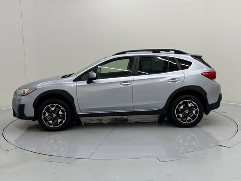 Used 2018 Subaru Crosstrek 2.0i Premium w/ Eyesight System image 2