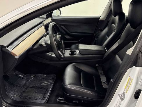 Used 2019 Tesla Model 3 Long Range image 13