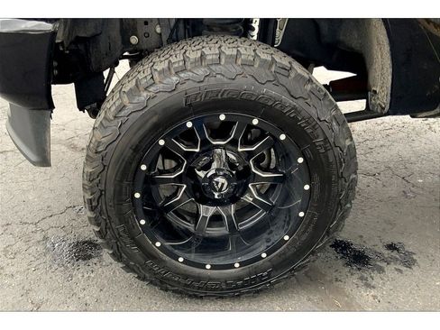 Used 2022 Ford F350 Limited image 10