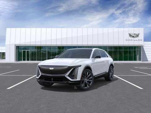 New 2026 Cadillac Lyriq Signature Sport w/ Nappa Leather Package RWD image 8