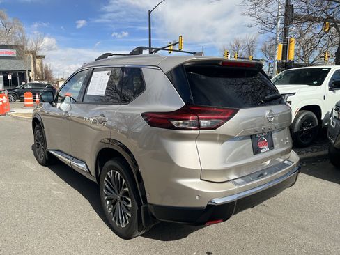 Certified 2026 Nissan Rogue Platinum w/ Platinum Premium Package image 8