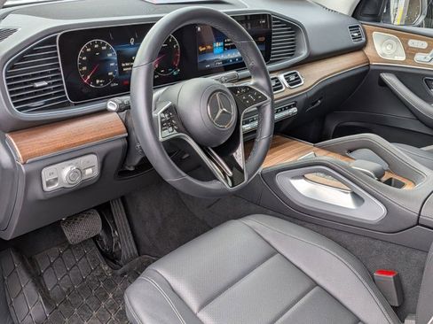 Certified 2025 Mercedes-Benz GLE 350 4MATIC image 10